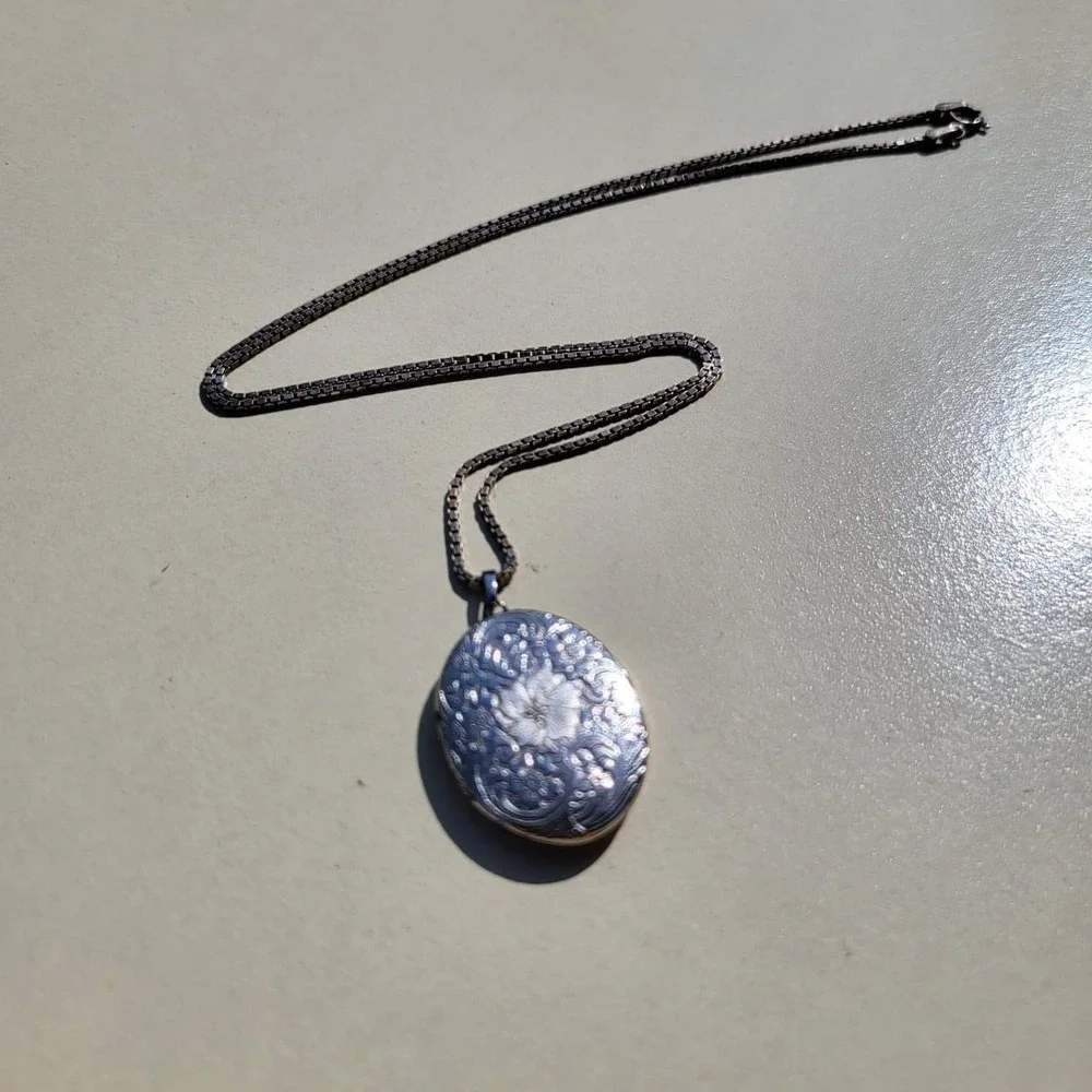 N/A sterling silver